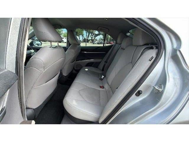2021 Toyota Camry Hybrid XLE