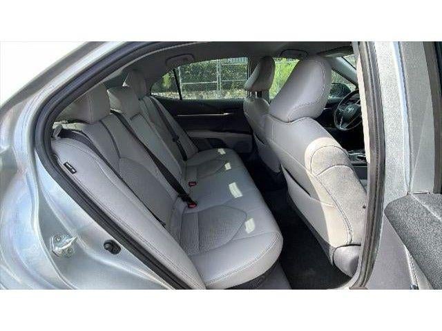 2021 Toyota Camry Hybrid XLE