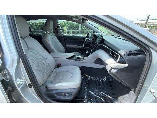 2021 Toyota Camry Hybrid XLE