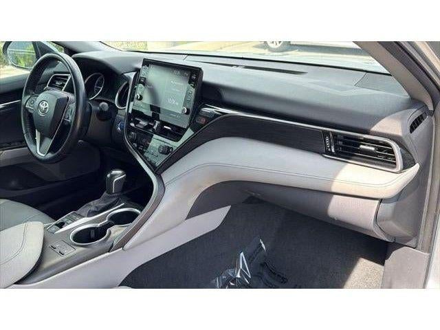 2021 Toyota Camry Hybrid XLE
