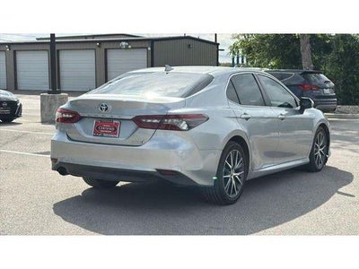 2021 Toyota Camry Hybrid XLE