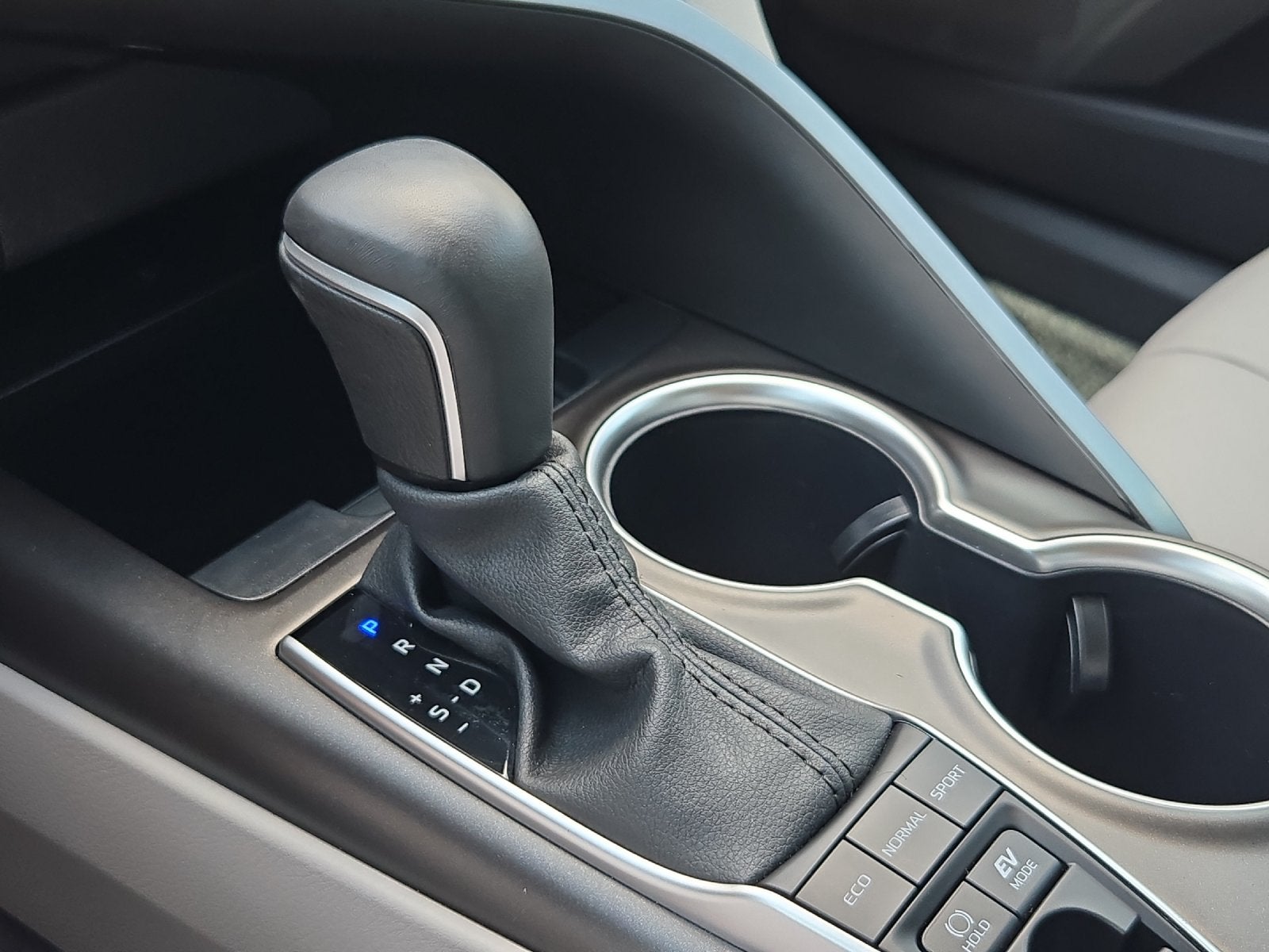 2024 Toyota Camry XLE