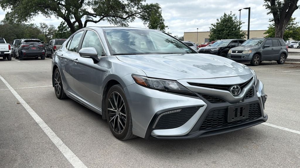 2024 Toyota Camry SE