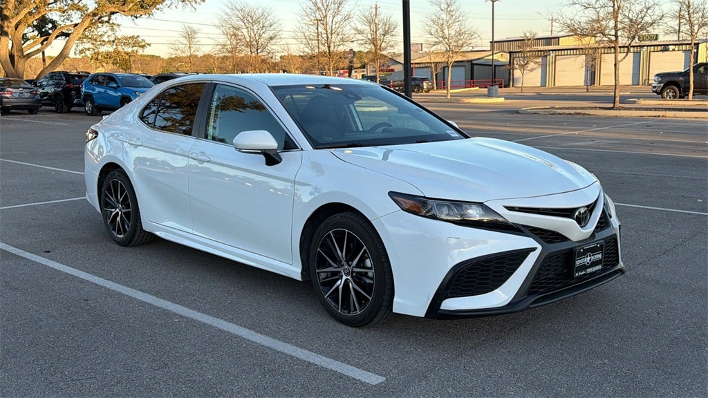 2024 Toyota Camry SE