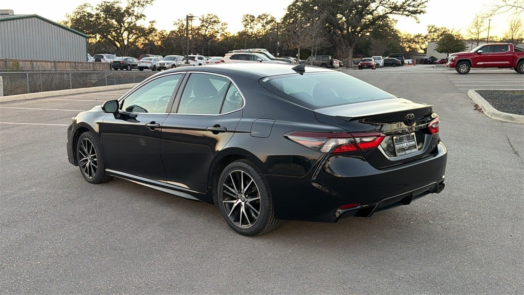 2024 Toyota Camry SE