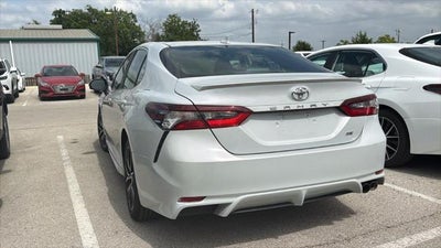 2024 Toyota Camry SE