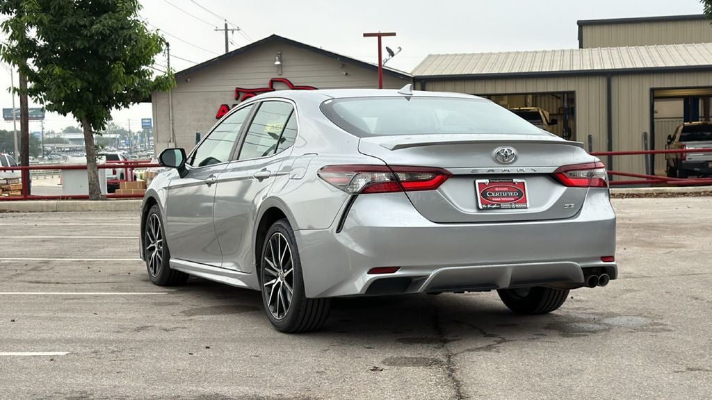 2024 Toyota Camry SE