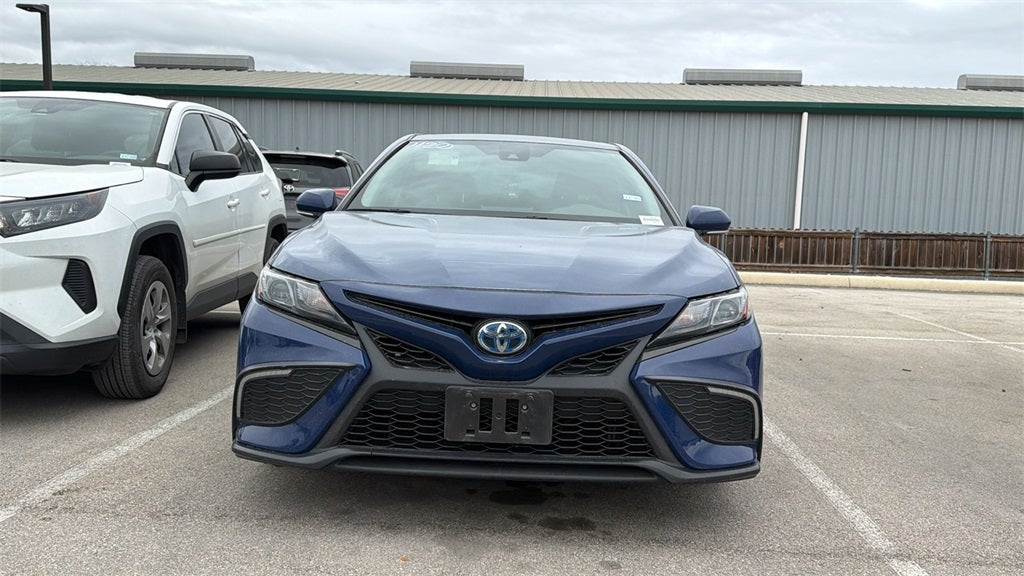 2023 Toyota Camry Hybrid SE