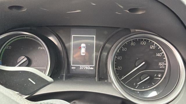 2023 Toyota Camry Hybrid SE