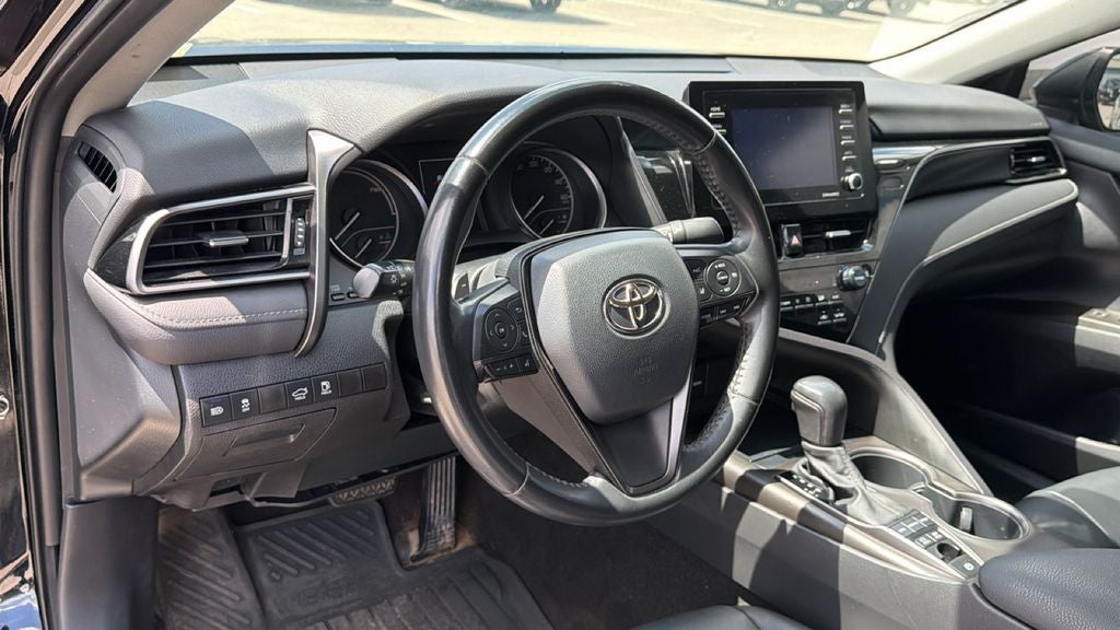 2021 Toyota Camry Hybrid SE