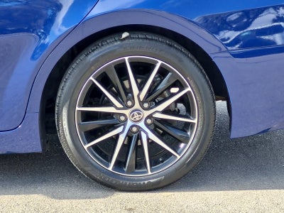 2023 Toyota Camry Hybrid SE