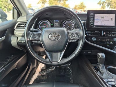 2023 Toyota Camry Hybrid SE
