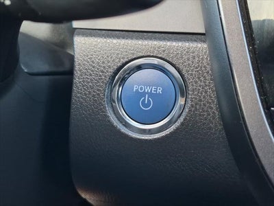 2023 Toyota Camry Hybrid SE