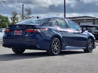 2023 Toyota Camry Hybrid SE