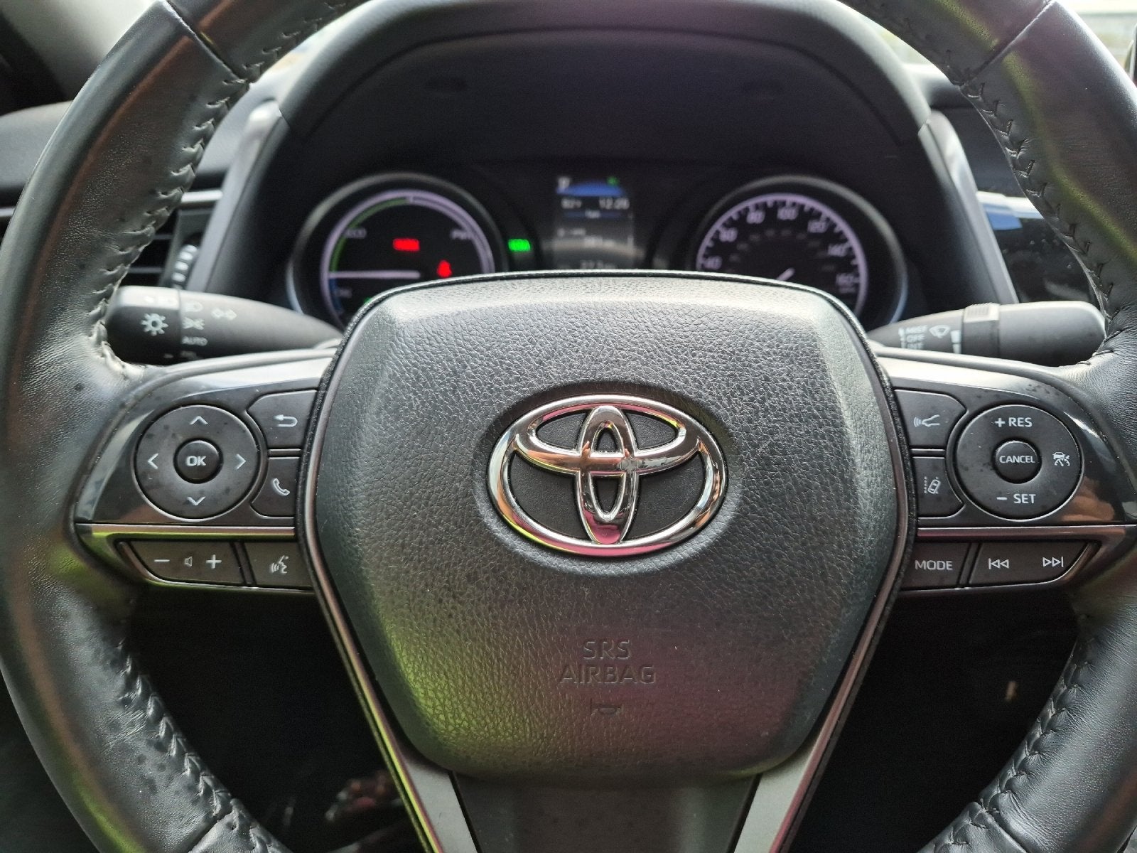 2024 Toyota Camry Hybrid SE