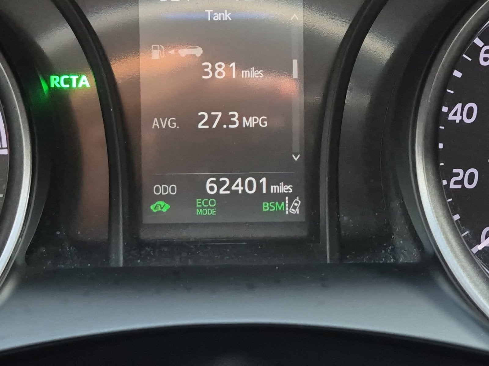 2024 Toyota Camry Hybrid SE