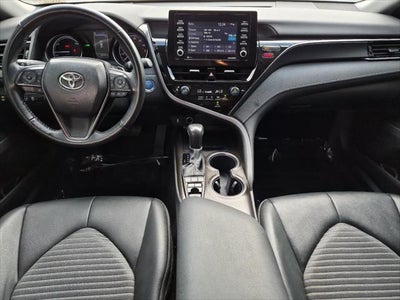 2024 Toyota Camry Hybrid SE