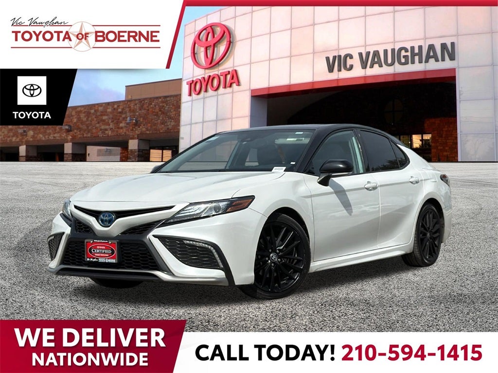 2022 Toyota Camry Hybrid XSE