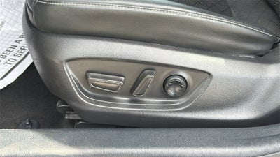 2022 Toyota Camry Hybrid XSE