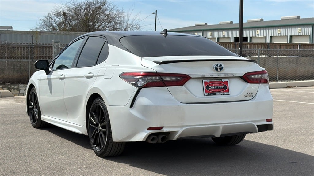 2022 Toyota Camry Hybrid XSE