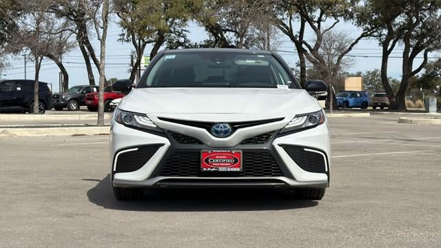 2022 Toyota Camry Hybrid XSE