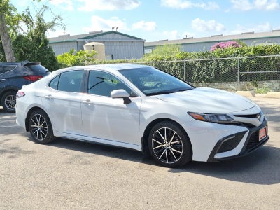 2024 Toyota Camry SE