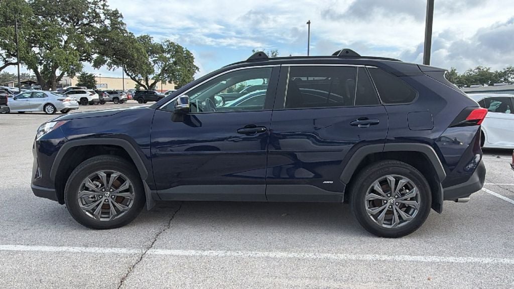2025 Toyota RAV4 Hybrid XLE Premium