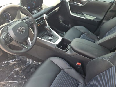 2024 Toyota RAV4 XSE