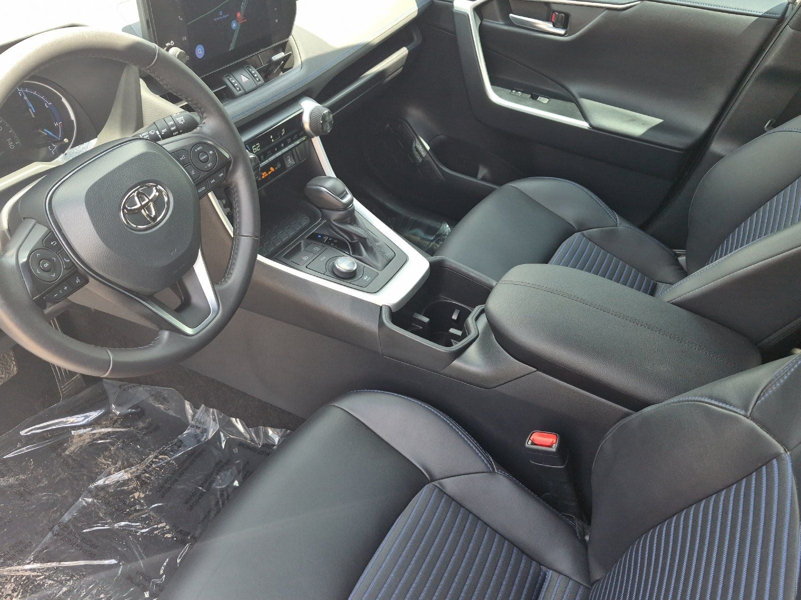 2024 Toyota RAV4 XSE