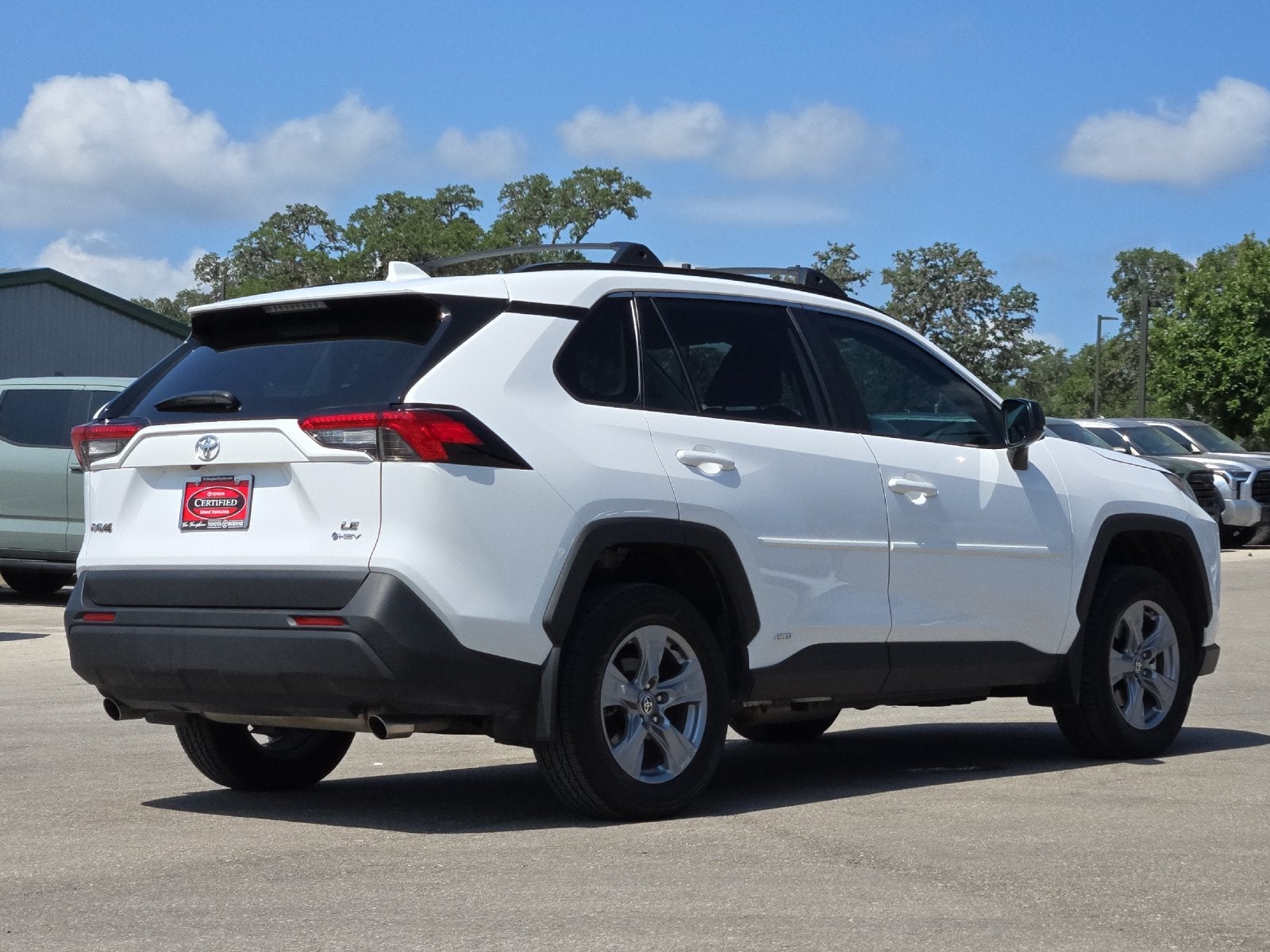 2025 Toyota RAV4 LE