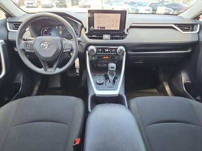 2025 Toyota RAV4 Hybrid LE