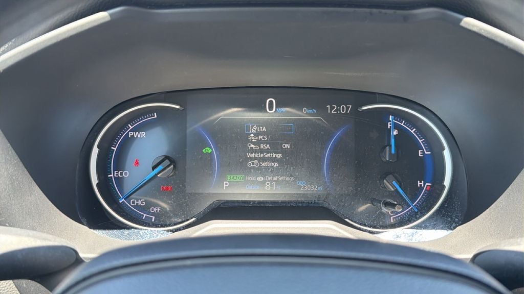2025 Toyota RAV4 Hybrid LE
