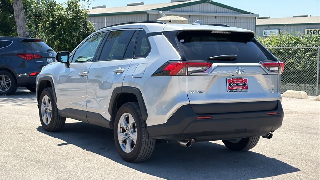 2025 Toyota RAV4 Hybrid LE