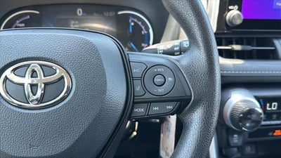 2025 Toyota RAV4 Hybrid LE