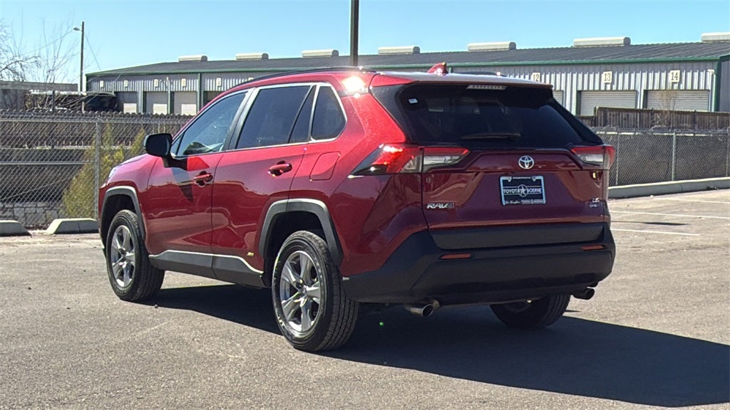 2025 Toyota RAV4 Hybrid LE