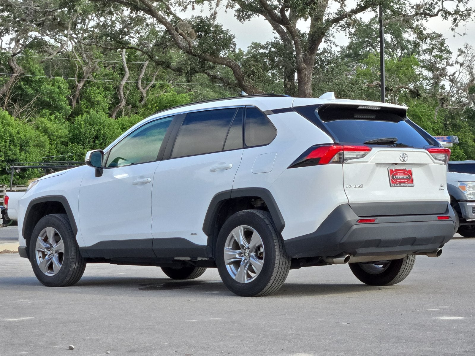 2025 Toyota RAV4 LE