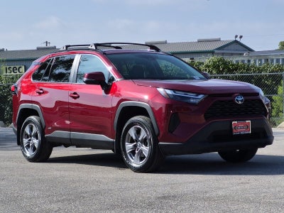 2024 Toyota RAV4 XLE