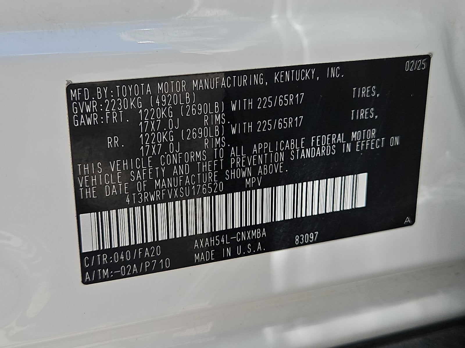 2025 Toyota RAV4 XLE