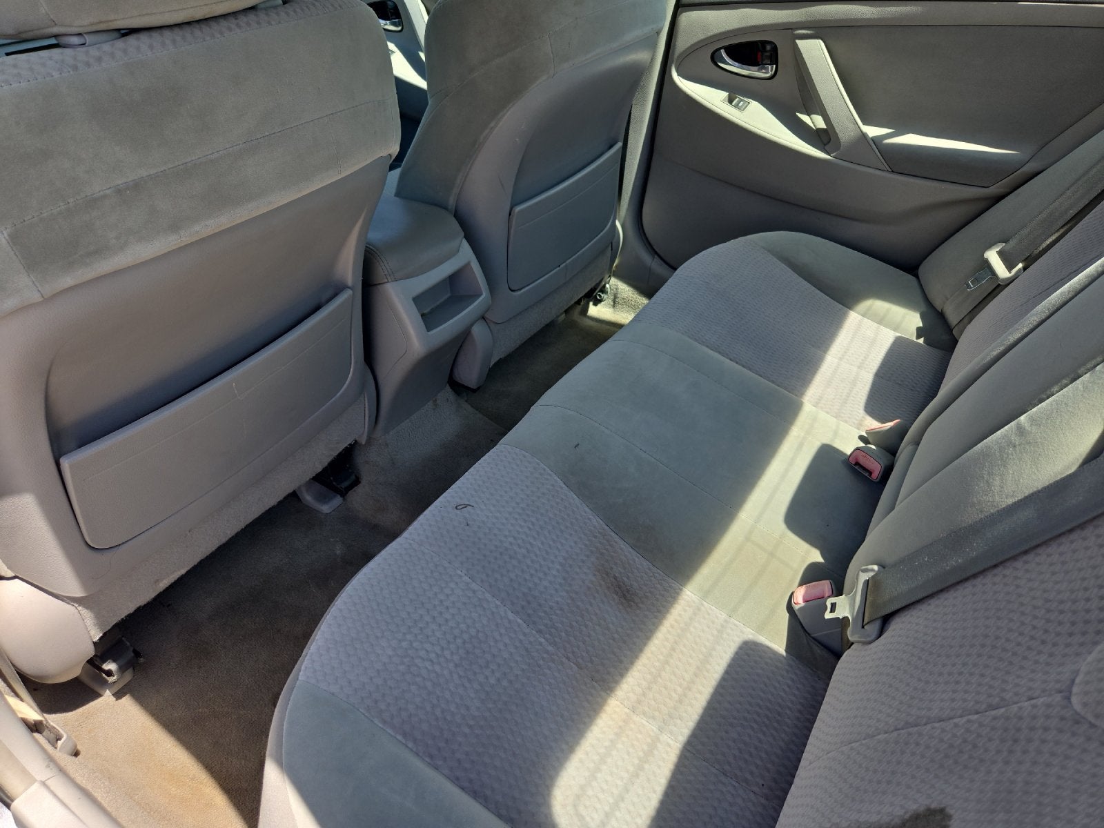 2010 Toyota Camry LE