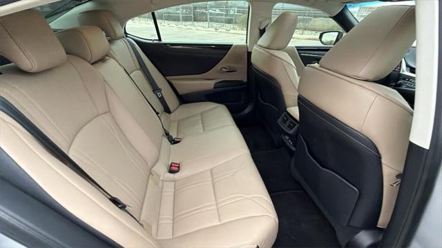 2019 Lexus ES 350 Luxury