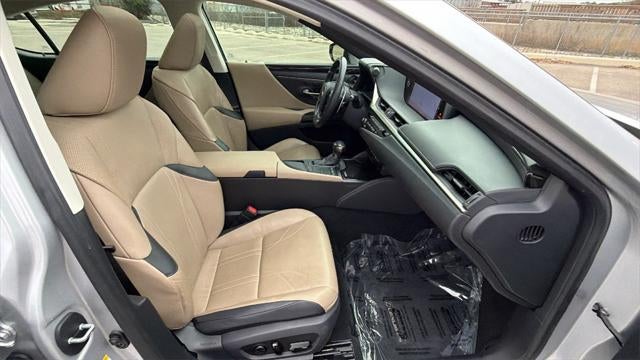 2019 Lexus ES 350 Luxury