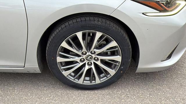 2019 Lexus ES 350 Luxury