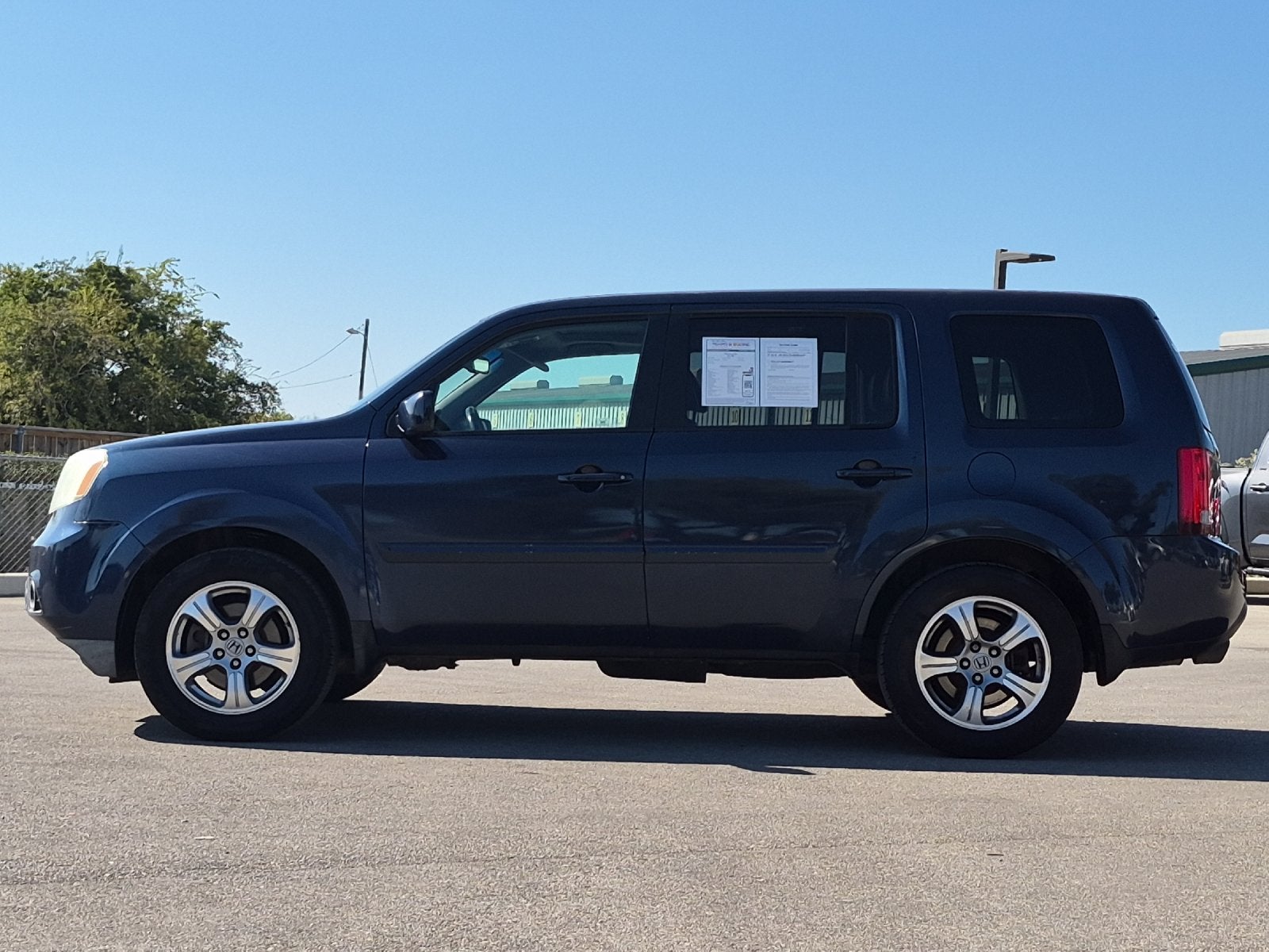 Used 2012 Honda Pilot EX-L with VIN 5FNYF4H60CB043079 for sale in Boerne, TX