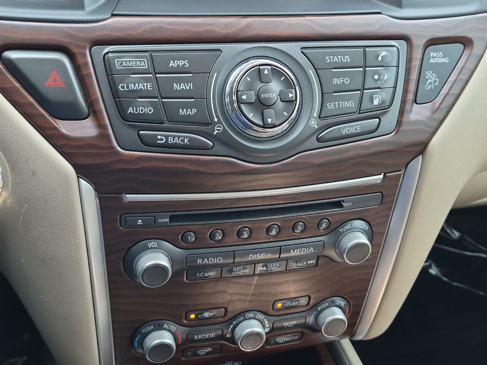 2020 Nissan Pathfinder Platinum