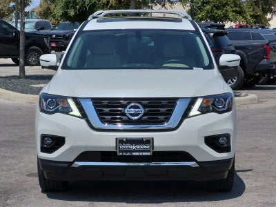 2020 Nissan Pathfinder Platinum