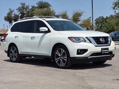 2020 Nissan Pathfinder Platinum