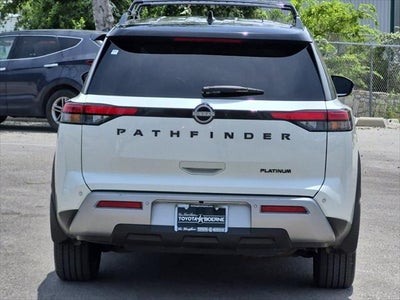 2024 Nissan Pathfinder Platinum