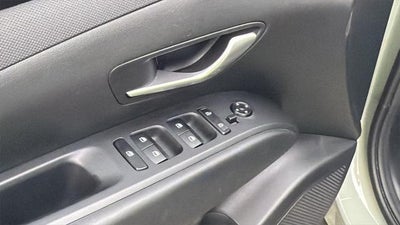 2024 Hyundai Santa Cruz SE