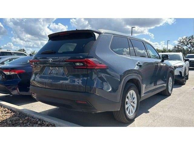 2025 Toyota Highlander XLE