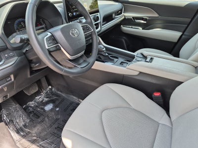 2026 Toyota Highlander XLE